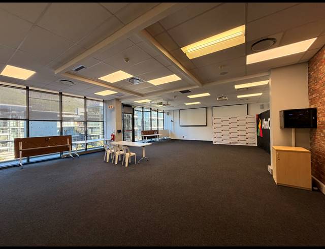 5,141M² OFFICE TO LET IN CAPE TOWN CITY CENTRE